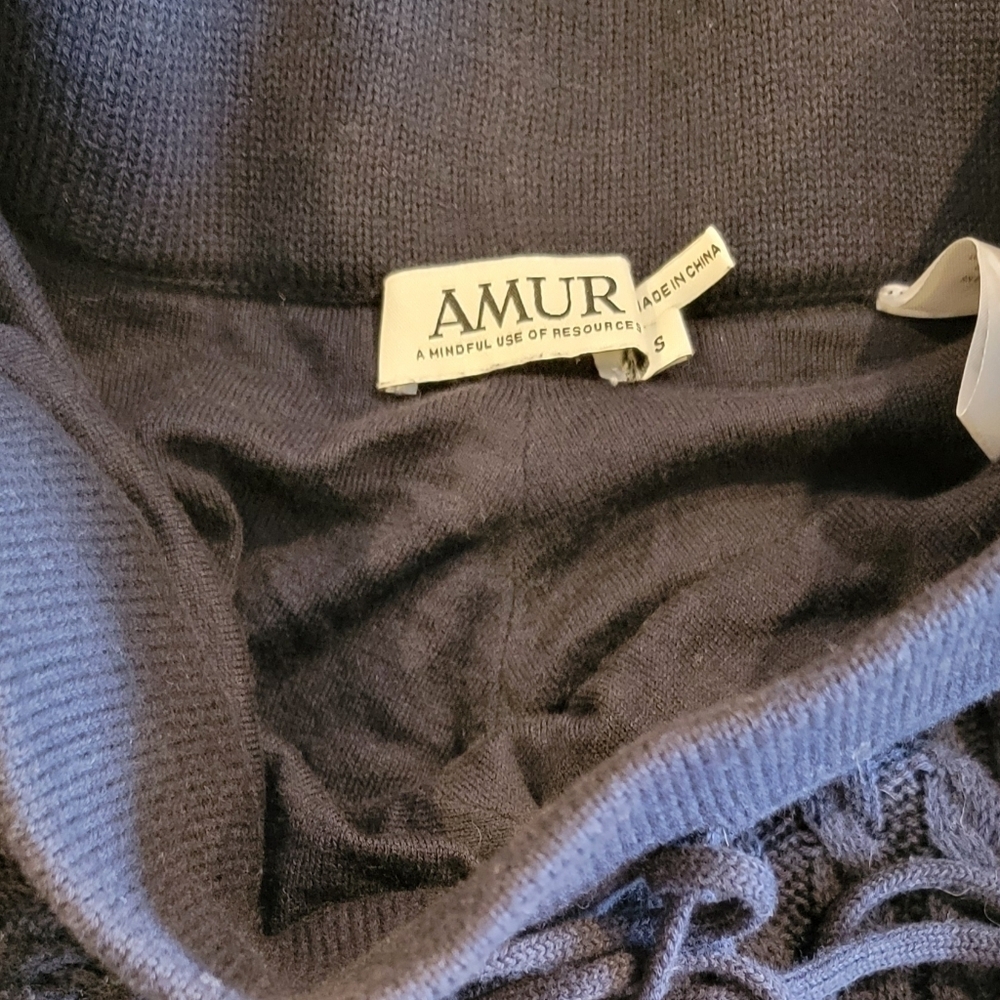 $368 AMUR Cable Knit Lounge Pant in Navy Eclipse size Small - Picture 4 of 4